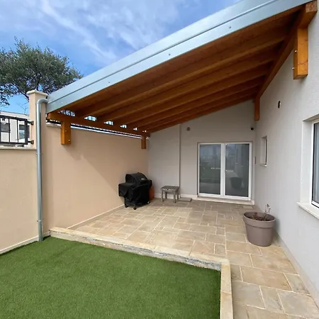 Sea View 希杰·弗朗吉卡